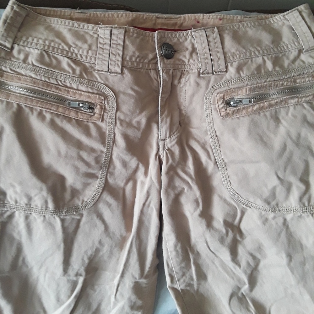 Super Cute Low Rise Cargo Pants - Picture 2 of 5